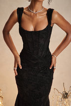 Crius - Elegantes Taillenkleid