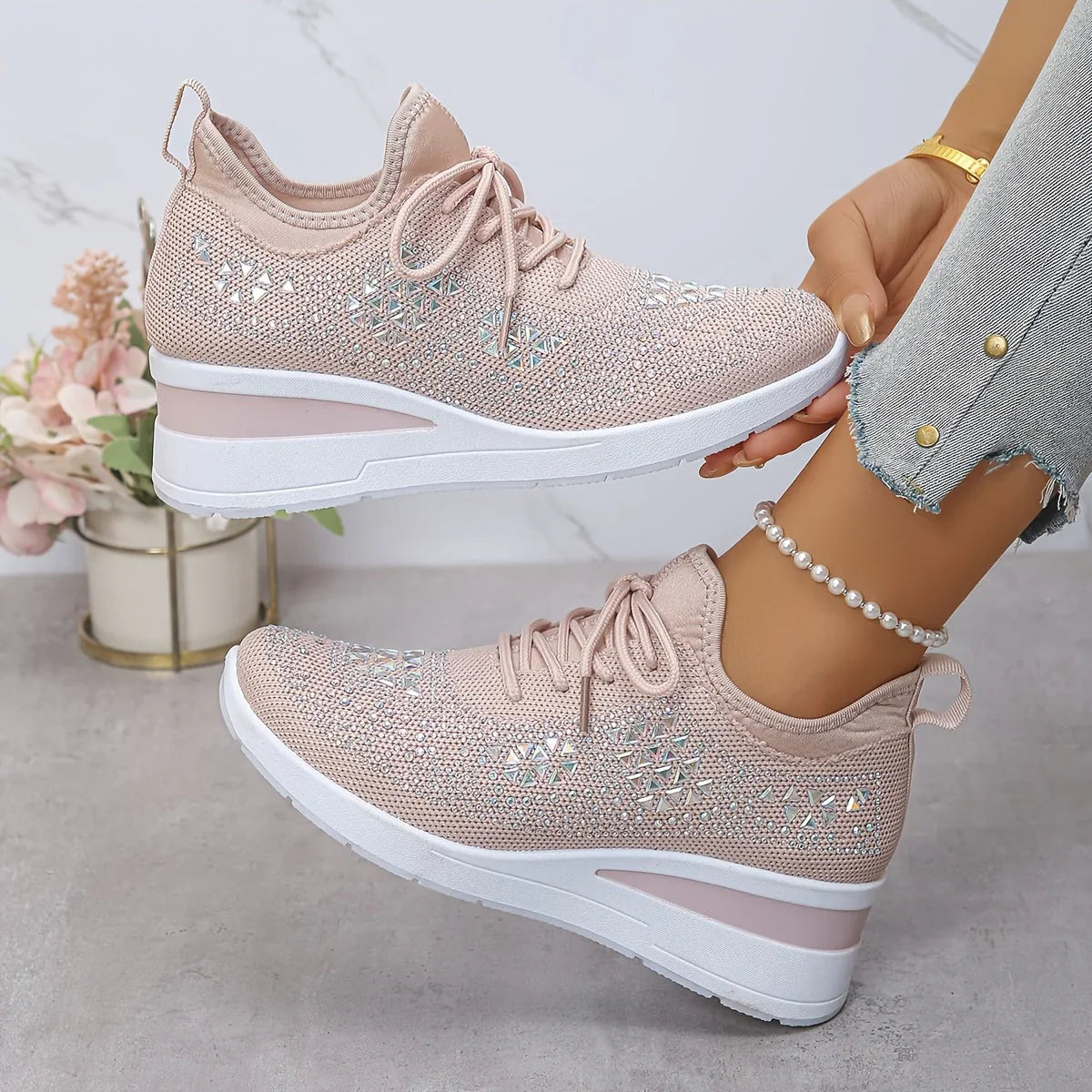 Viviane - Leichte orthopädische Sneaker mit glitzerndem Finish.