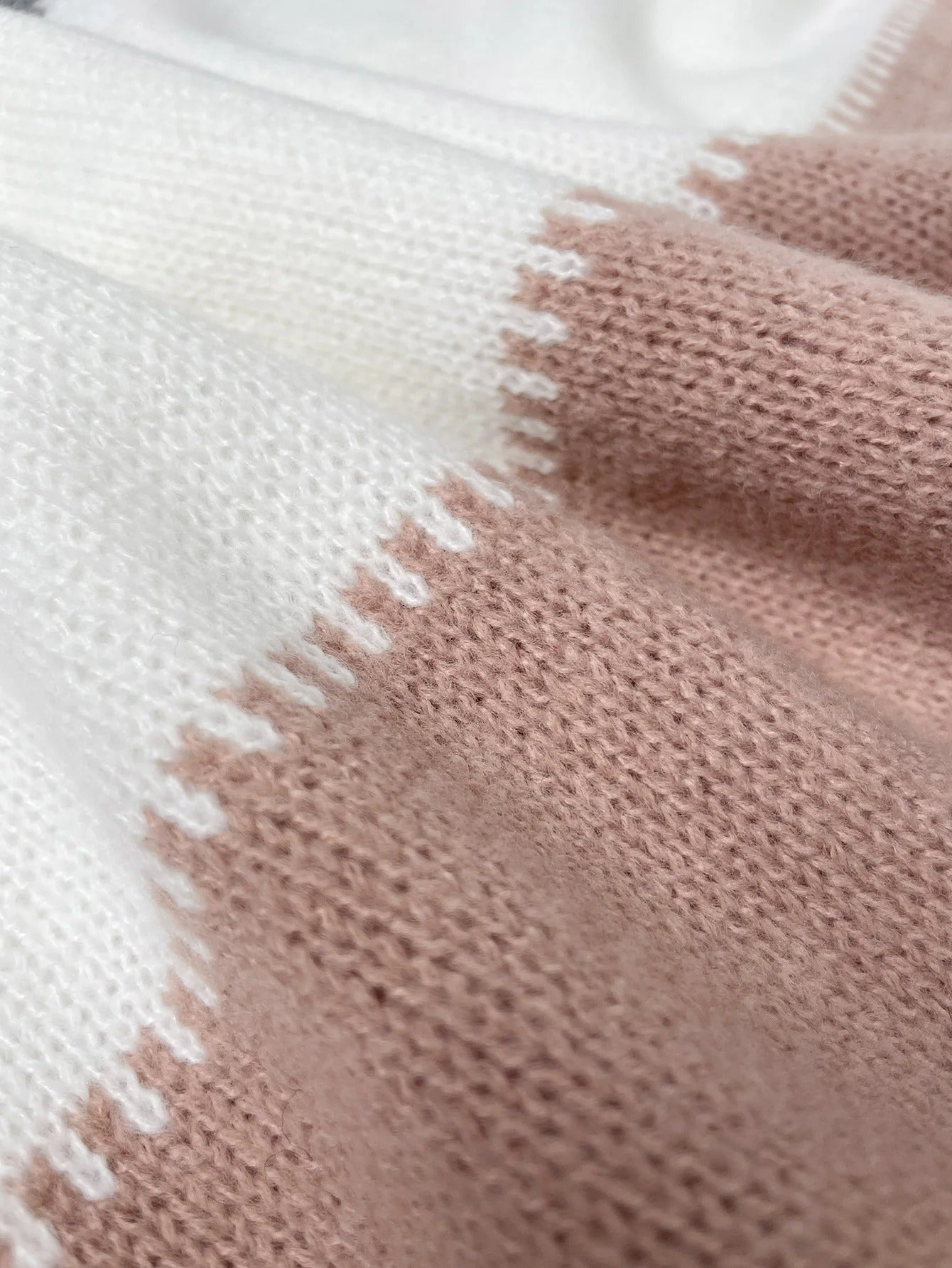 Jade - Bequemer moderner Pullover