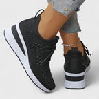 Viviane - Leichte orthopädische Sneaker mit glitzerndem Finish.