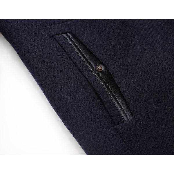 Hochwertiger Herrenmantel aus Wolle