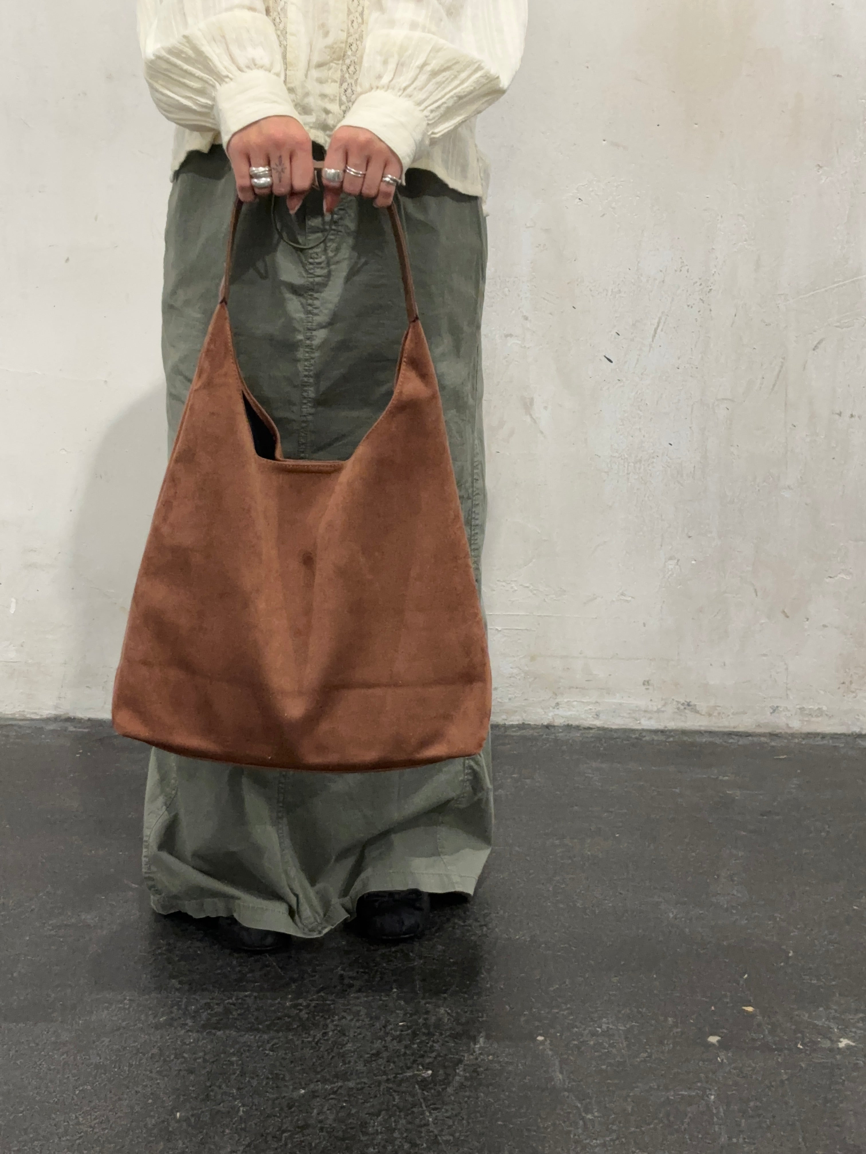 Dahl - Tagestasche aus Wildleder