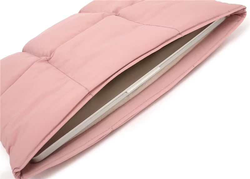 Cressida - Elegante Puff Laptophülle