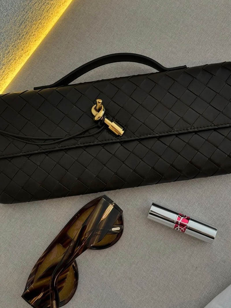 Brenda  Gewebte Tasche